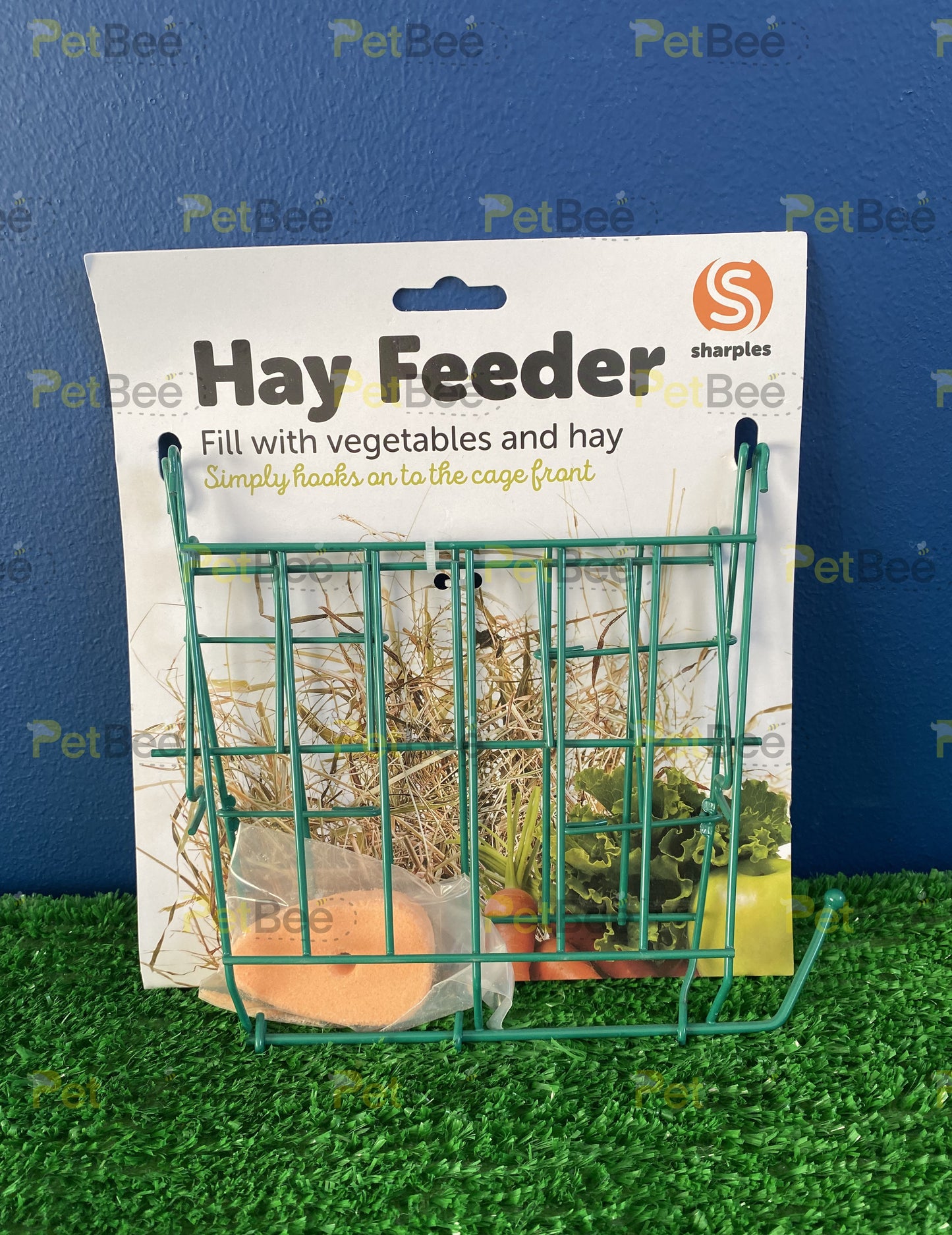 Small Animal Hay Feeder
